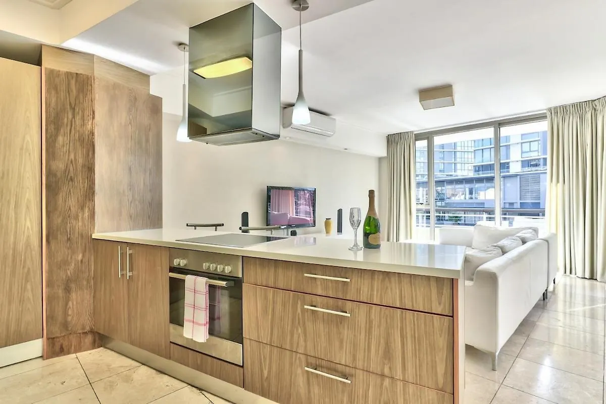 Cozy Apartment, Wifi, Centrally Located Cape Town